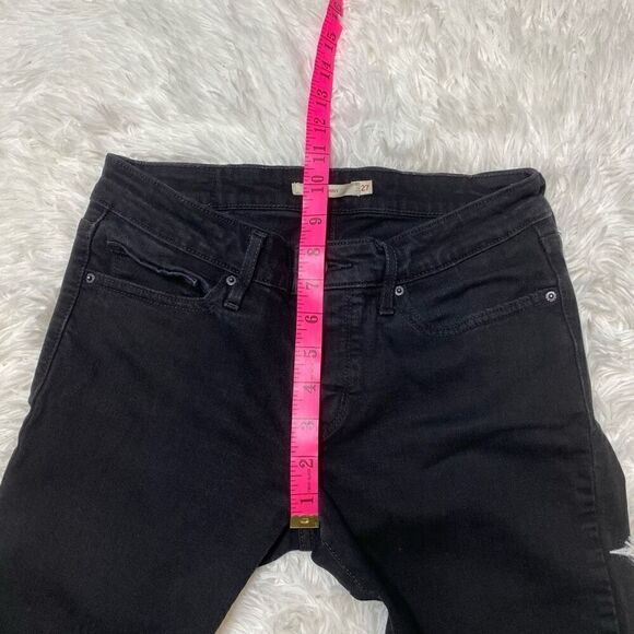 Levis 711 Skinny Black Jeans Womens Size 27x30 Mid Rise Stretch Comfort - Picture 9 of 10